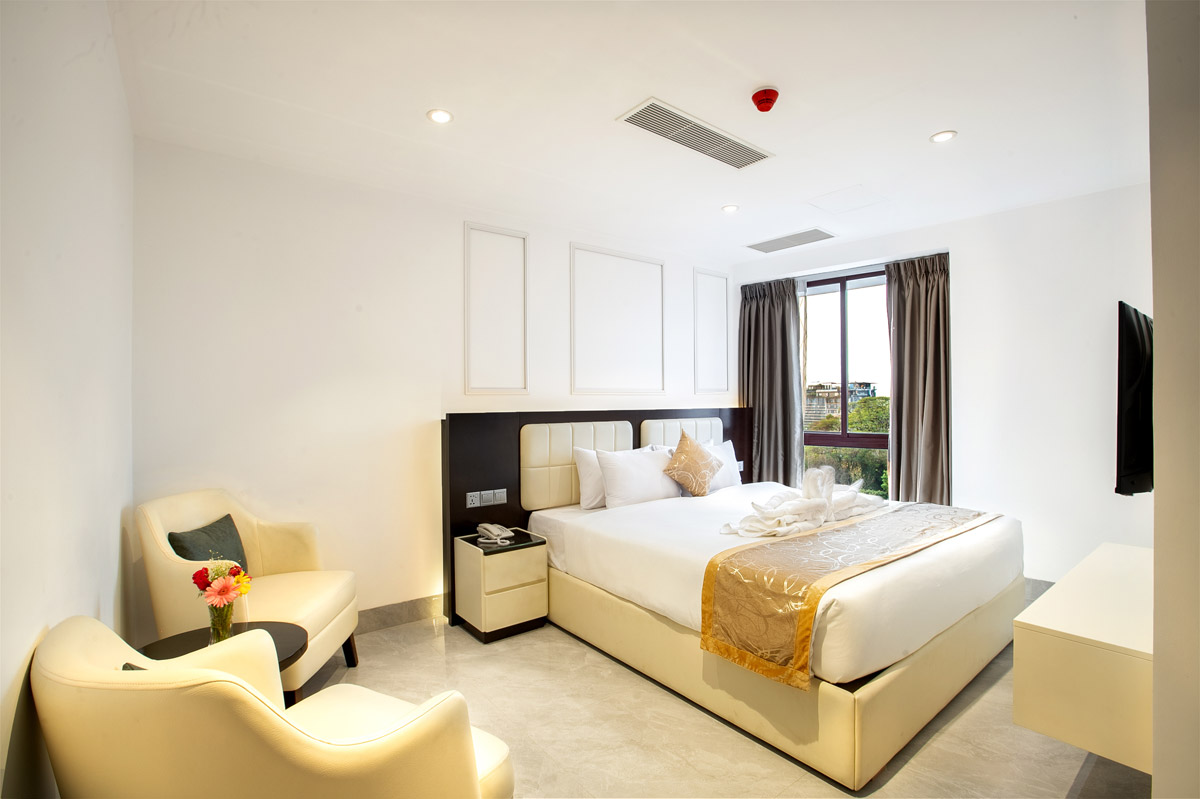 Royal Suite Page Gallery